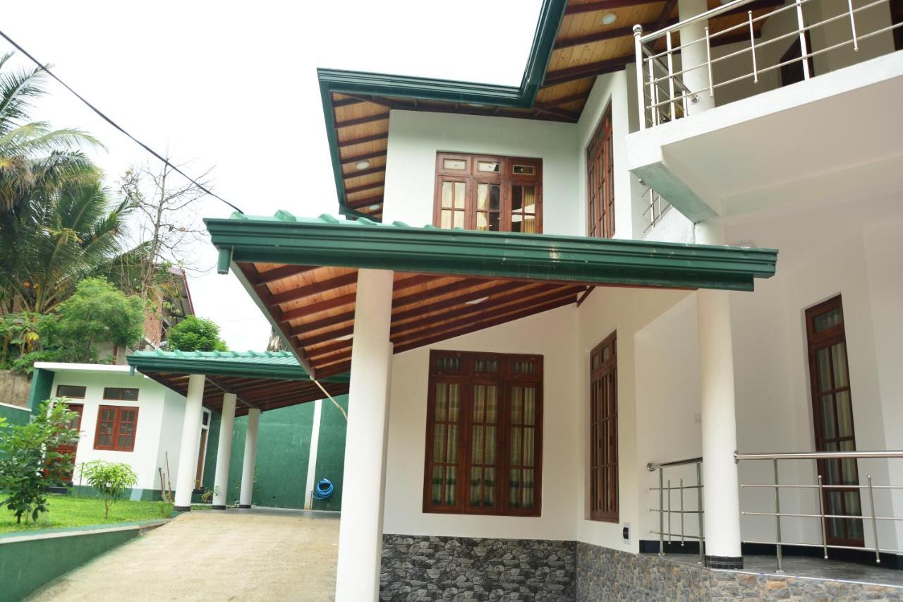 Seven Luck Palace Kandy Exterior foto